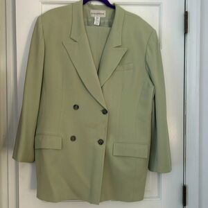 Evan Picone Pale Green Pant Suit Size 20W.